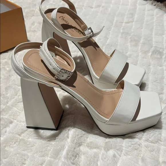 Chase + Chloe Rayla Ankle Strap Platform Sandal - Picture 6 of 8